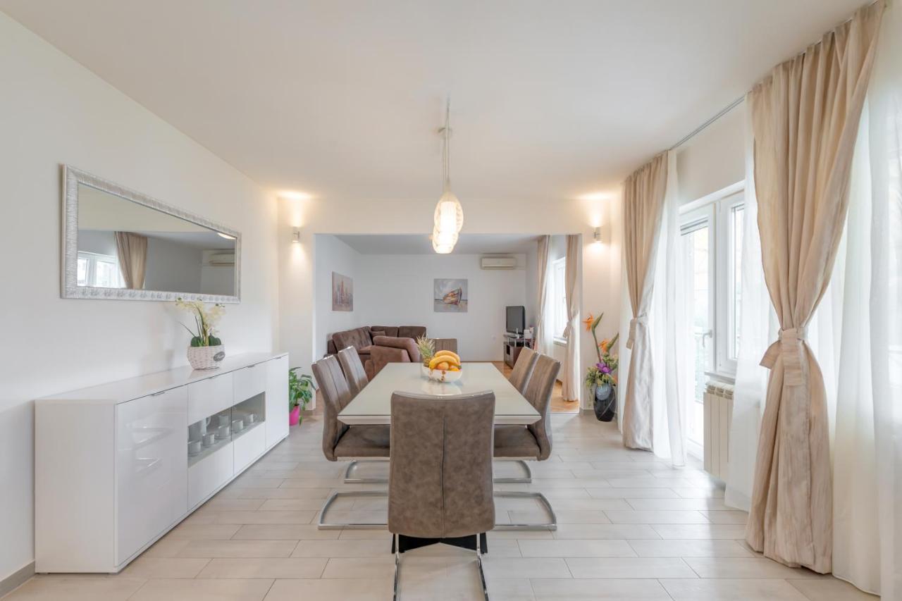 Apartments By The Sea Slatine, Ciovo - 11047 외부 사진