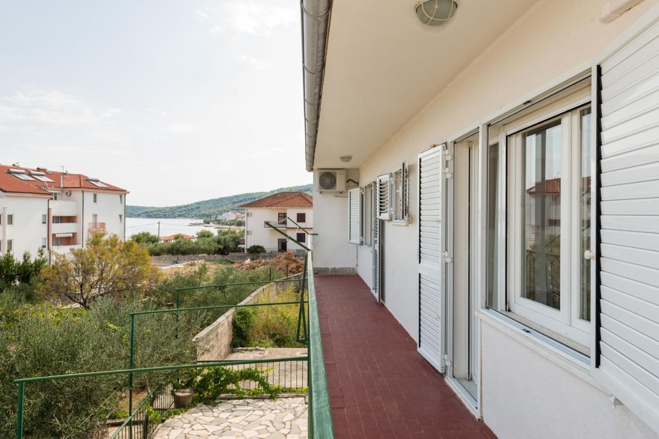 Apartments By The Sea Slatine, Ciovo - 11047 외부 사진